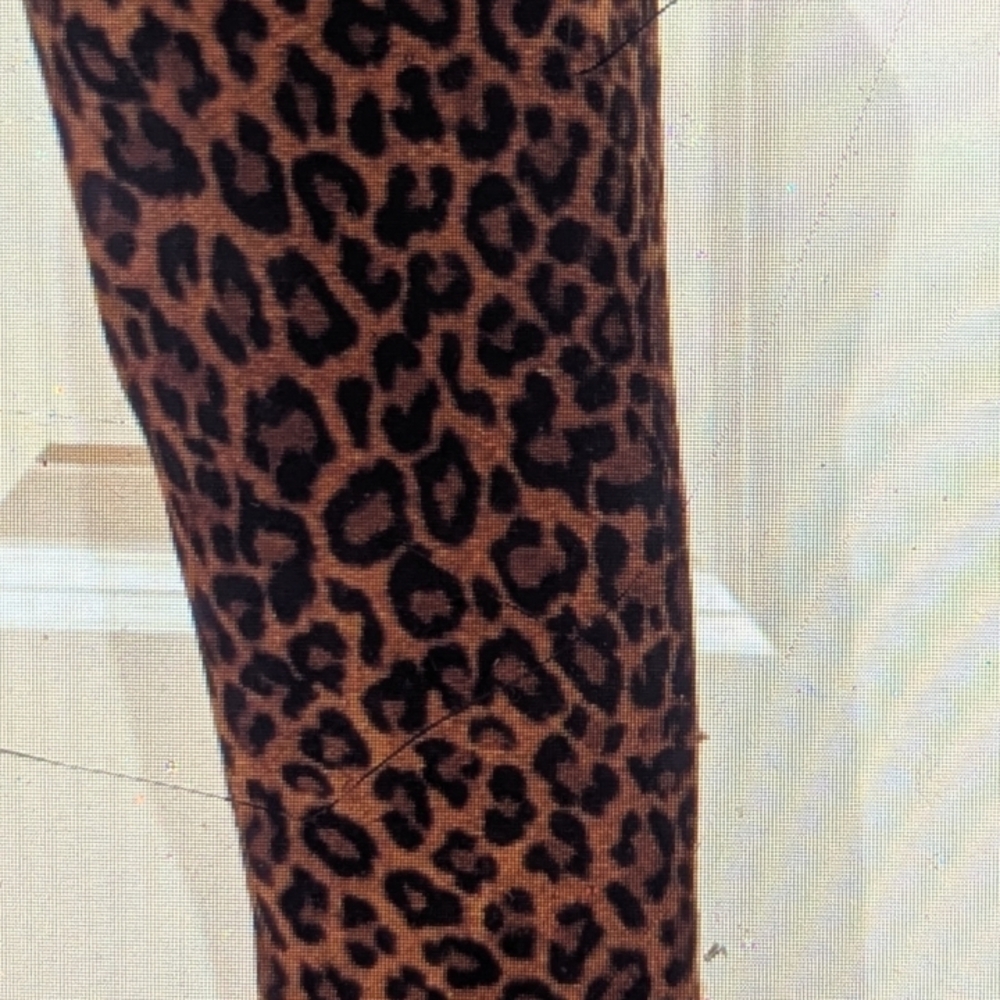 STUART WEITZMAN Leopard Print Tall Boots- RARE---Size 7 - Picture 2 of 5